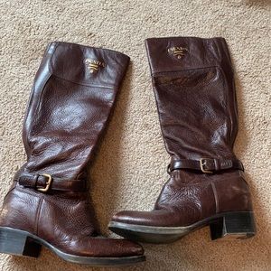 Brown leather Prada riding boots. Size 37